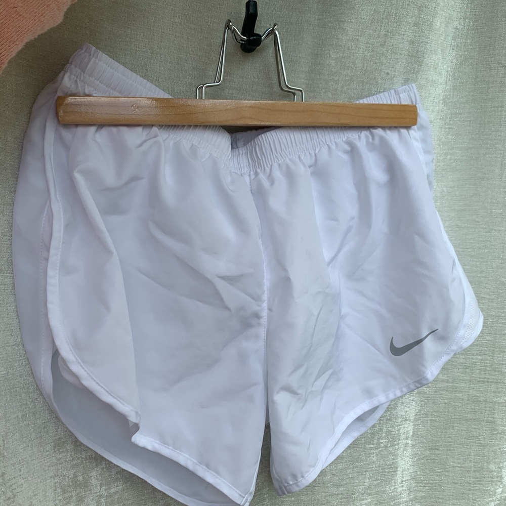 NWOT Nike running shorts